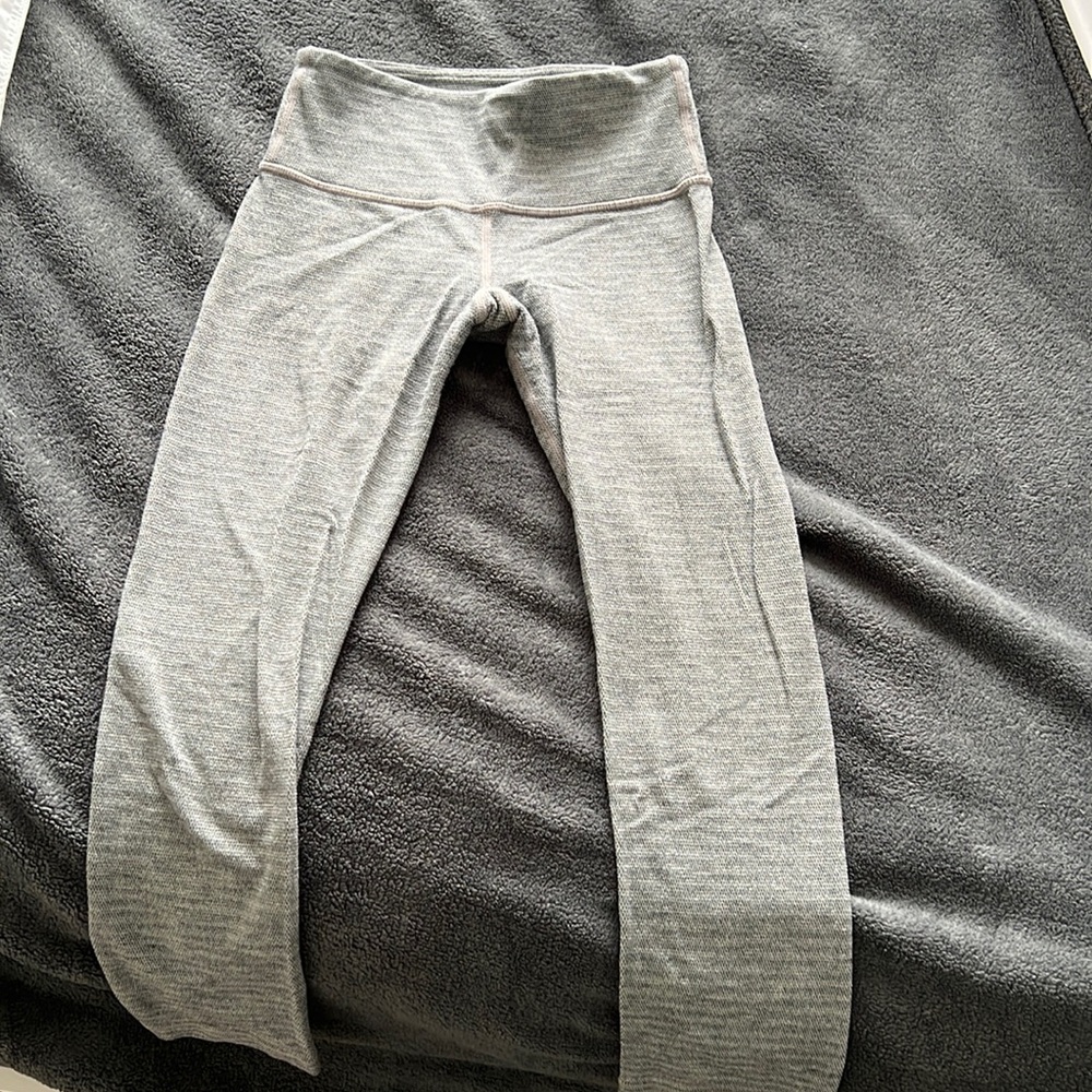 Lululemon capris